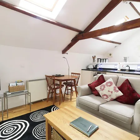 Nyaraló Holemire Barn *